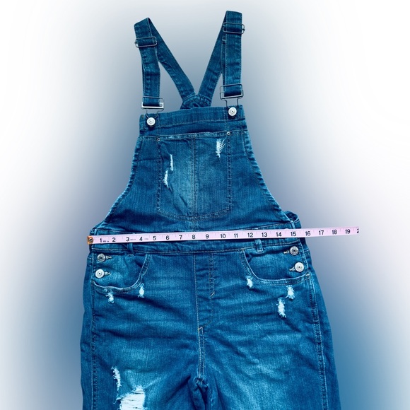 ALMOST FAMOUS DESTROYED DENIM OVERALLS - Picture 3 of 7